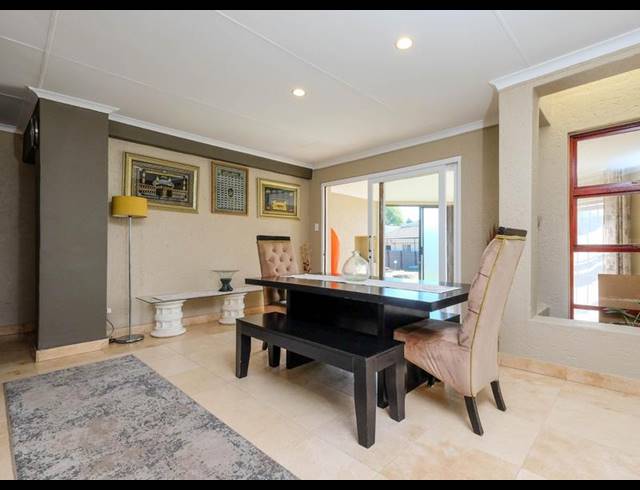 3 BEDROOM HOUSE FOR SALE IN LITTLE FALLS